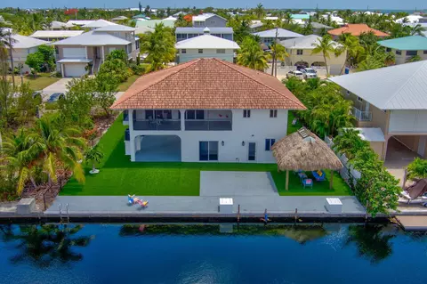 29667 Forrestal Ave, Big Pine Key, FL 33043