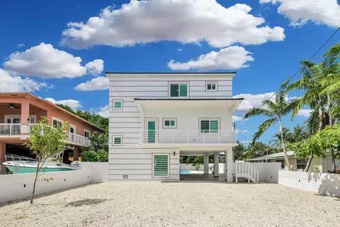 51 N Marlin Ave, Key Largo, FL 33037