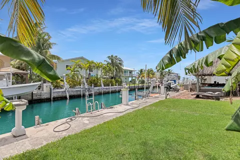 850 97th Street Ocean St, Marathon, FL 33050 photo 10