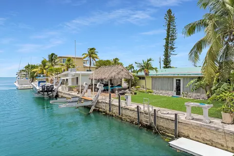 850 97th Street Ocean St, Marathon, FL 33050 photo 8