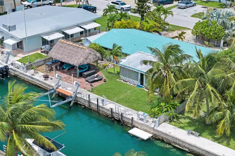 850 97th Street Ocean St, Marathon, FL 33050