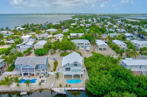 133 Galleon Ln, Cudjoe Key, FL 33042
