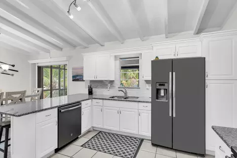 944 E 75th St, Marathon, FL 33050 photo 19