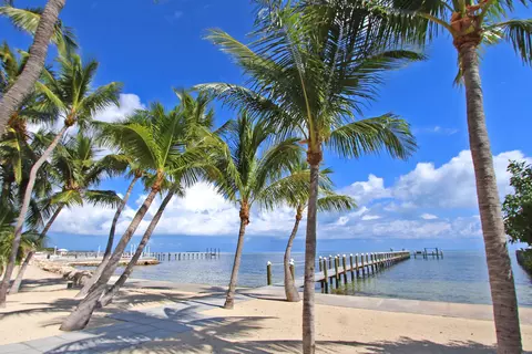 88547 Old Hwy, Tavernier, FL 33070
