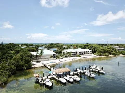 87200 Overseas Hwy #N9, Islamorada, FL 33036