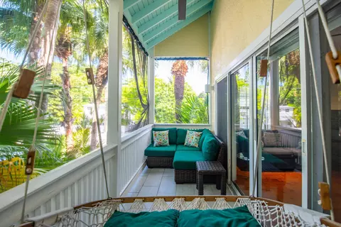 918 Southard St #202, Key West, FL 33040