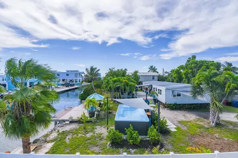 21 23 Riviera Dr, Big Coppitt, FL 33040 photo 8