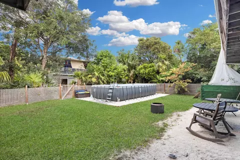 Exterior - 29127 Violet Dr, Big Pine Key, FL 33043 photo 7 of 11