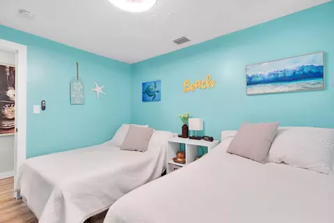 Bedroom - 29127 Violet Dr, Big Pine Key, FL 33043 photo 5 of 7