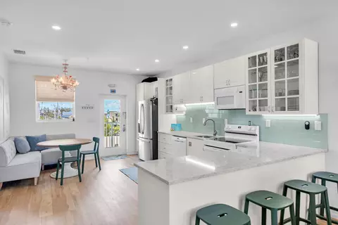 501 E Ocean Dr #18, Key Colony, FL 33051 photo 3