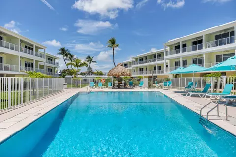 501 E Ocean Dr #18, Key Colony, FL 33051 photo 37