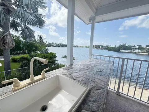 64 Mutiny Pl, Key Largo, FL 33037 photo 56