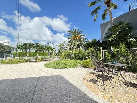 64 Mutiny Pl, Key Largo, FL 33037 photo 8