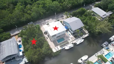 13 Harbor Dr, Key Largo, FL 33037