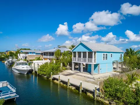 27340 Barbados Ln, Ramrod Key, FL 33042