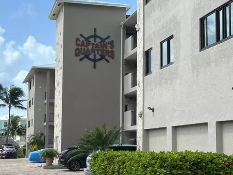 227 Anglers Dr #403, Marathon, FL 33050