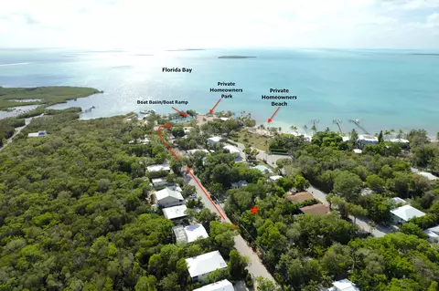 136 S Bay Harbor Dr, Key Largo, FL 33037