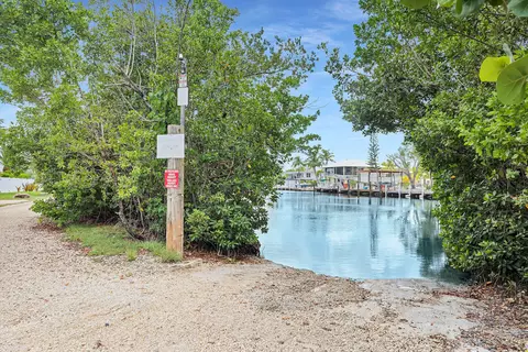 667 Colson Dr, Key Largo, FL 33037 photo 37