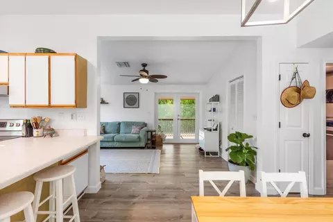 33 E Cahill Ct, Big Pine Key, FL 33043 photo 4