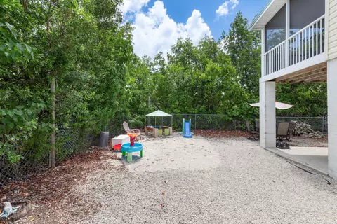 33 E Cahill Ct, Big Pine Key, FL 33043 photo 21