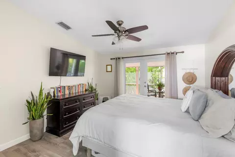33 E Cahill Ct, Big Pine Key, FL 33043 photo 13