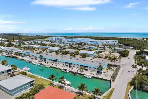 389 N Anglers Dr #206, Marathon, FL 33050