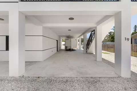 19 N End Rd, Key Largo, FL 33037 photo 17