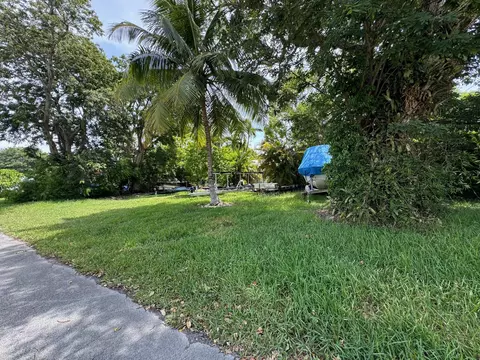 34 SE Marlin Lot 11 Ave, Key Largo, FL 33037