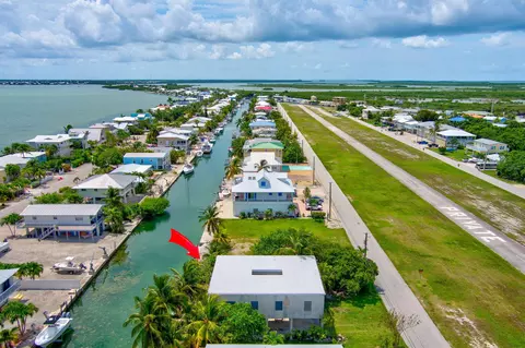 436 S Airport Dr, Summerland Key, FL 33042
