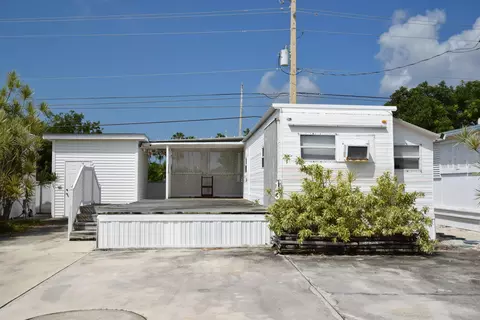 55 Boca Chica Rd #13, Key West, FL 33040