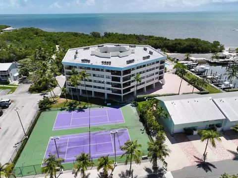 1530 Ocean Bay Dr #210, Key Largo, FL 33037