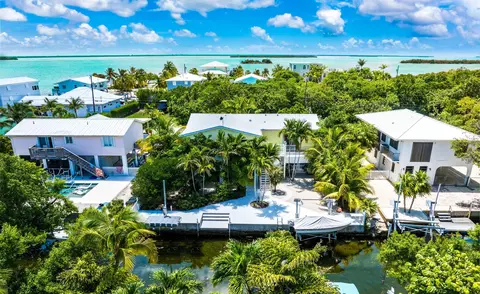3731 Poinciana St, Big Pine Key, FL 33043