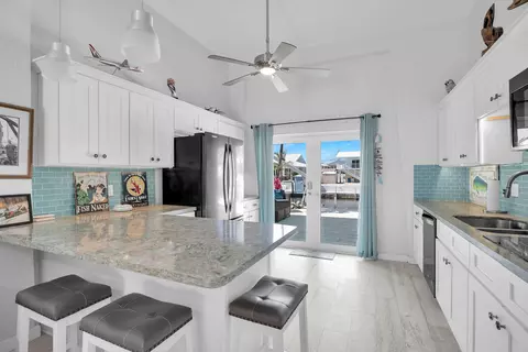 304 Saint Thomas Ave, Key Largo, FL 33037 photo 25
