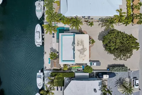 304 Saint Thomas Ave, Key Largo, FL 33037 photo 36