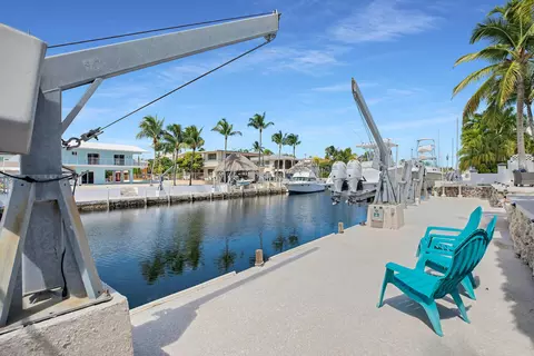 304 Saint Thomas Ave, Key Largo, FL 33037 photo 8