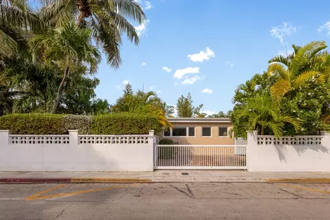 715 Thomas St, Key West, FL 33040 photo 2