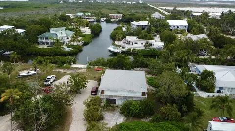 17236 Keystone Rd, Sugarloaf Key, FL 33042