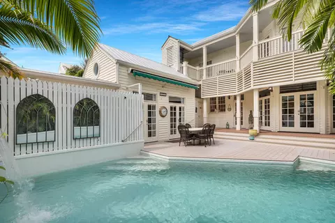 64 Front St, Key West, FL 33040