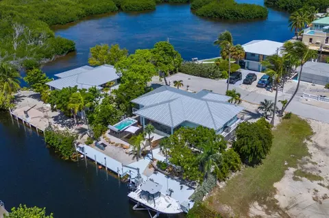 30336 Eagle Ln, Big Pine Key, FL 33043 photo 1