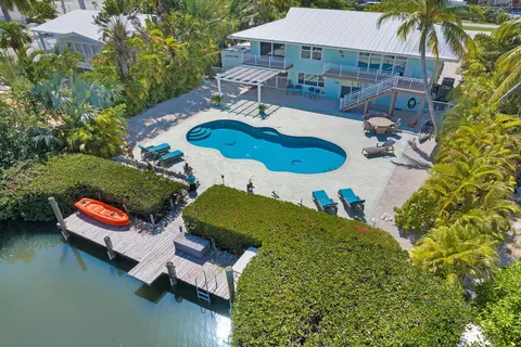 538 Sombrero Beach Rd, Marathon, FL 33050