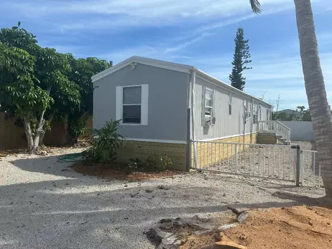 27950 Porgie, Little Torch Key, FL 33042