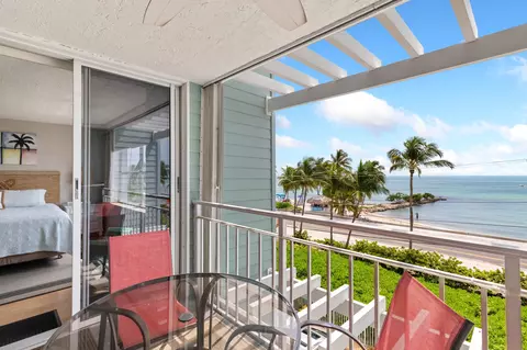 1901 S Roosevelt Blvd #304E, Key West, FL 33040