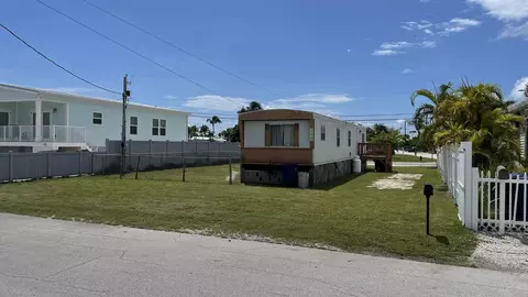 170 Mars Ln, Key West, FL 33040