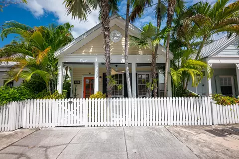 823 Elizabeth St, Key West, FL 33040