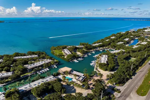 96000 Overseas Hwy #R1, Key Largo, FL 33037
