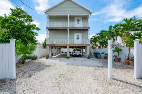 19 7th Ave # A, Stock Island, FL 33040