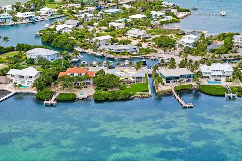 351 Stirrup Key Blvd, Marathon, FL 33050 photo 8