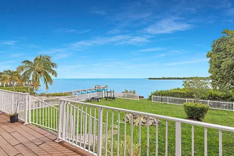 351 Stirrup Key Blvd, Marathon, FL 33050 photo 3
