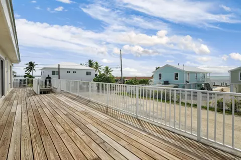 900 84th St, Marathon, FL 33050 photo 4