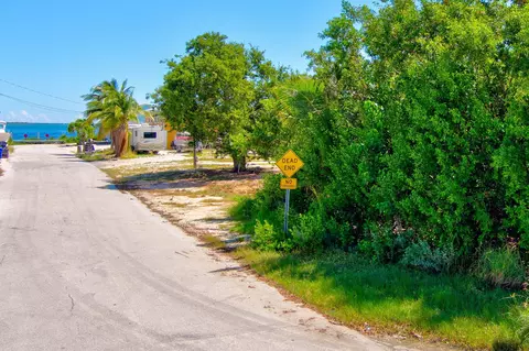 31450 Avenue H, Big Pine Key, FL 33043 photo 7